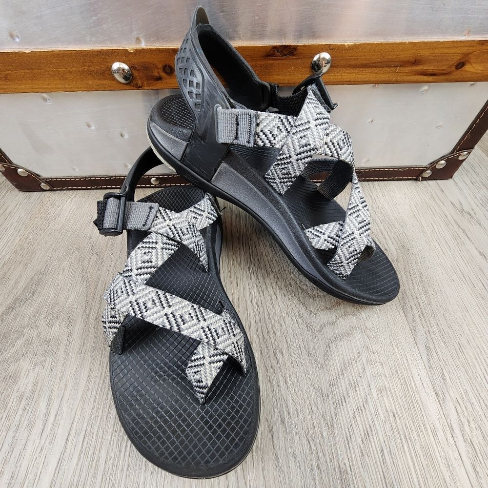 Chaco Canyon 2 Sandals size 6